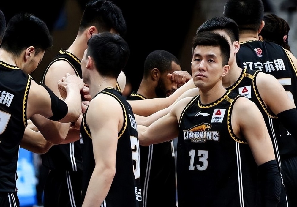 广州队内部会议纪要流出——今晚官宣签约，CBA季后赛使命明确，医务组通报恢复的简单介绍九游免费账号共享