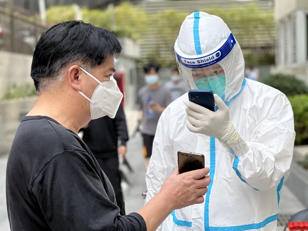 英超赛程吃紧；深圳男篮清晨门线救险；赛场秩序良好；心理建设被强调的简单介绍九游娱乐